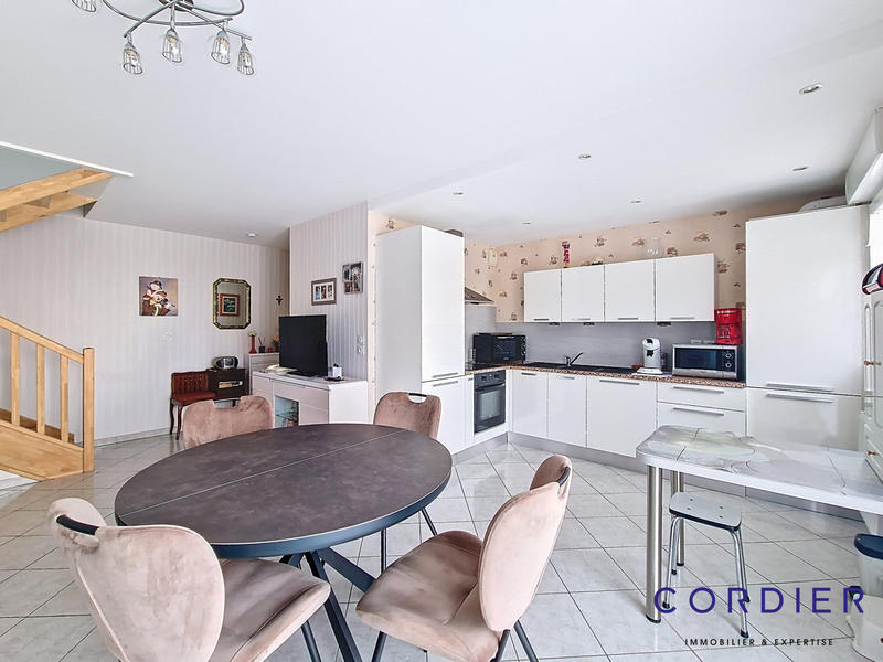 Duplex - 66 m² - 3 pièces