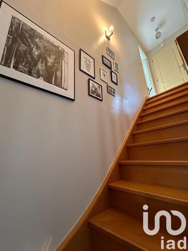 Maison - 93 m² - 6 pièces