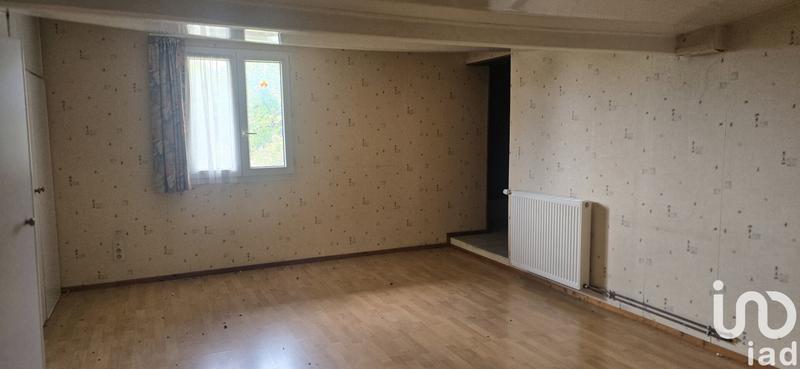 Maison - 323 m² - 8 pièces