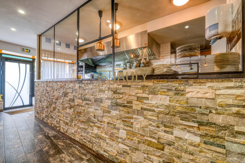 Fonds de commerce - 110 m²