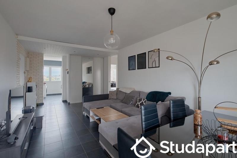 Chambre - 71 m² - 1 pièce