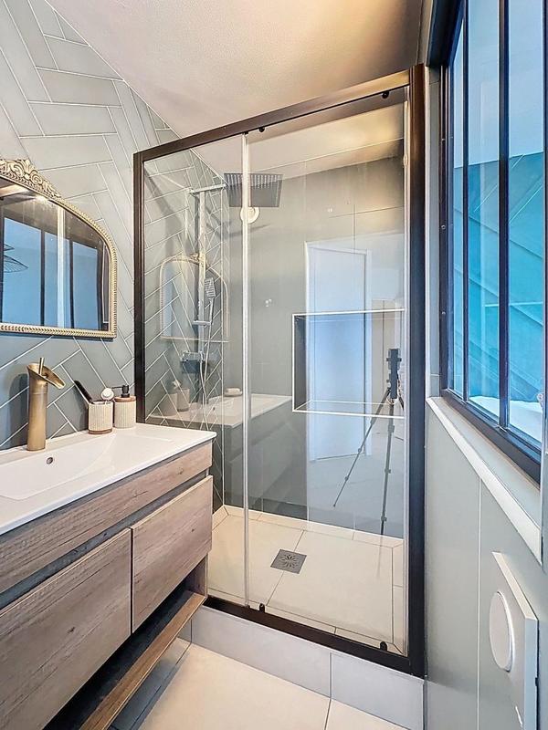 Duplex - 84 m² - 4 pièces