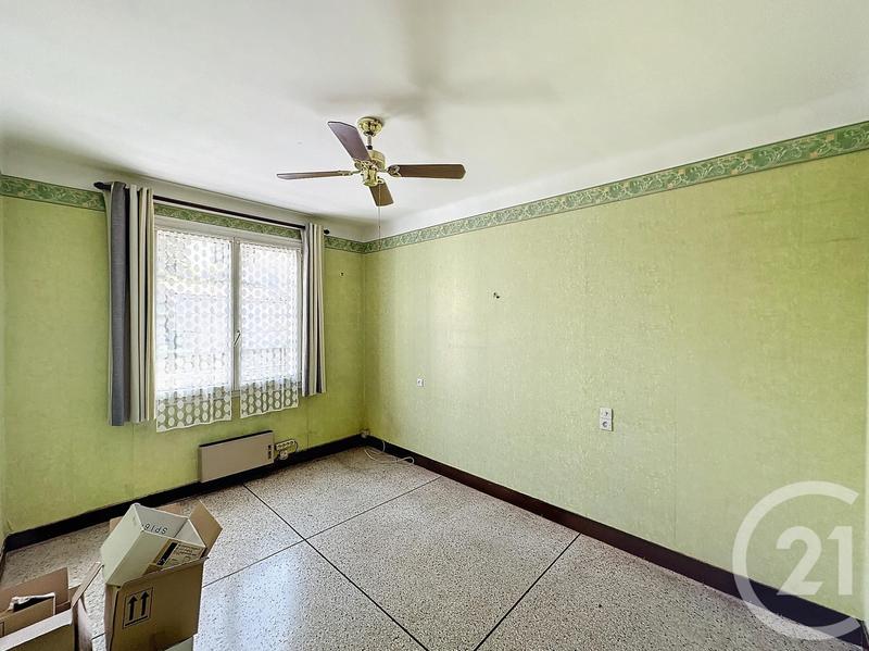 Appartement - 81 m² - 5 pièces