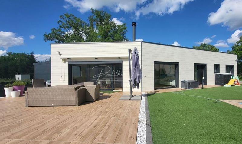 Maison - 122 m² - 6 pièces