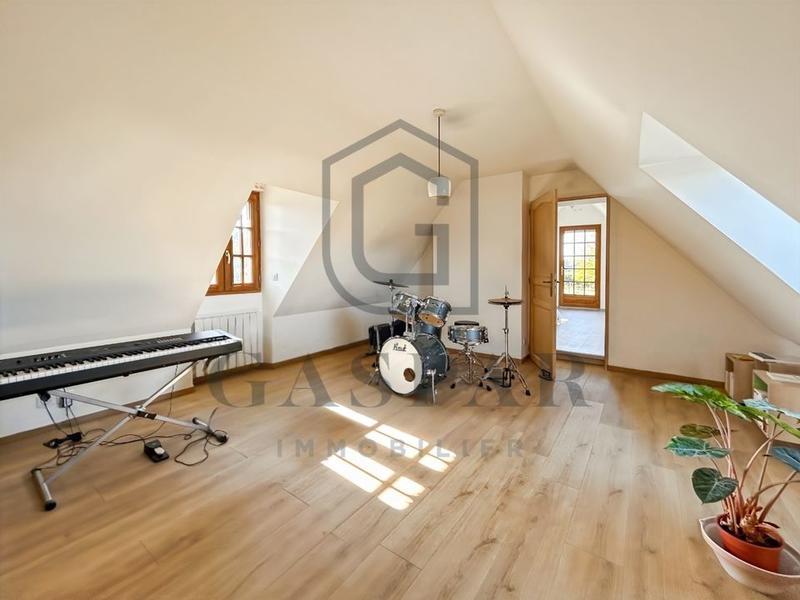 Maison ancienne - 160 m² - 5 pièces