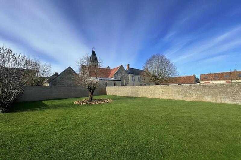 Maison - 180 m² - 5 pièces