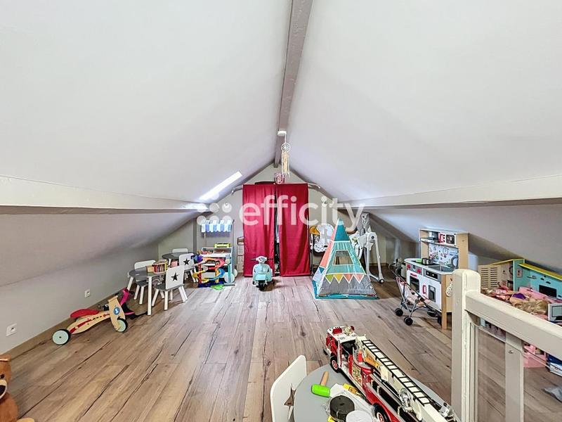 Maison - 150 m² - 6 pièces