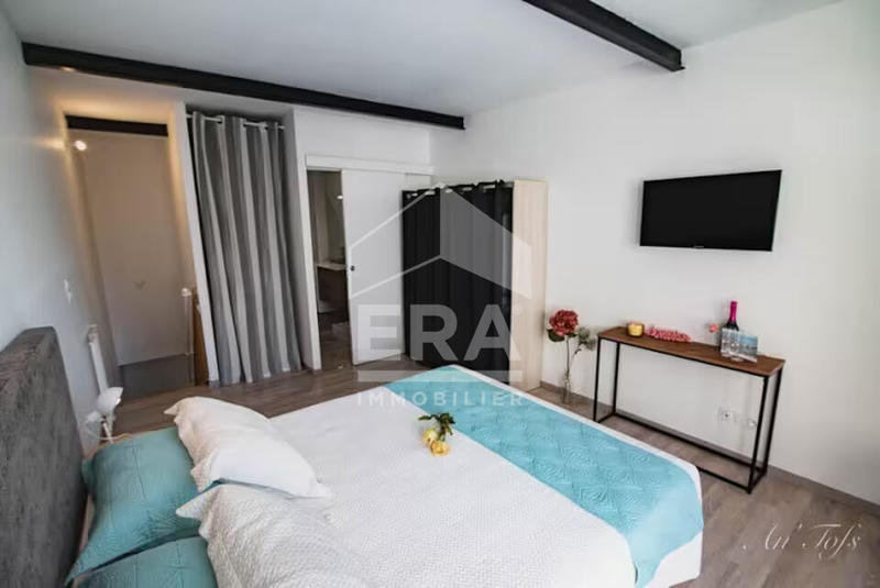 Immeuble - 5 pièces