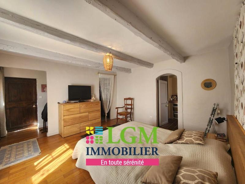 Mas - 220 m² - 5 pièces