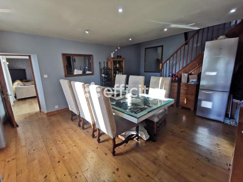 Maison - 170 m² - 7 pièces