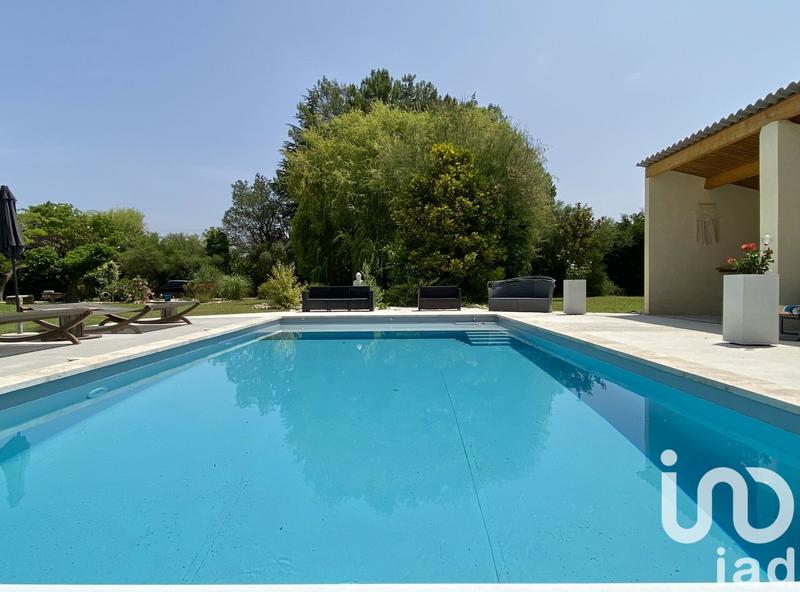 Maison - 288 m² - 6 pièces