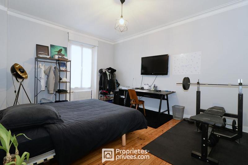 Maison - 179 m² - 8 pièces