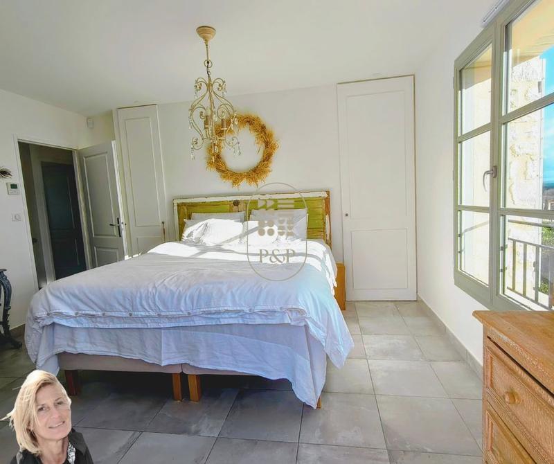 Maison - 165 m² - 5 pièces