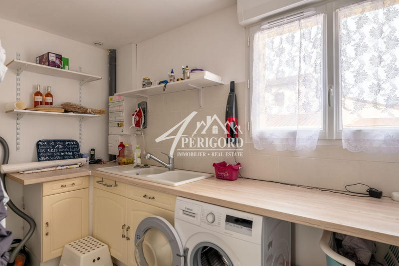 Maison contemporaine - 203 m² - 7 pièces