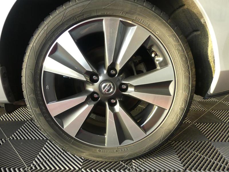 Nissan Pulsar 2015 - Essence Boîte manuelle 1.2 Dig-T 115 n-Connecta