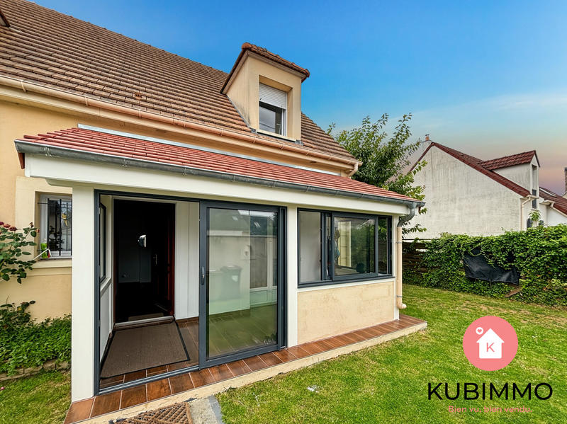 Maison - 105 m² - 6 pièces