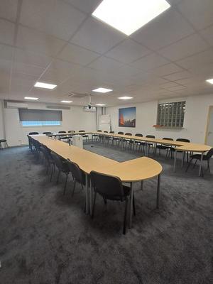 Entrepôt - 1 426 m²