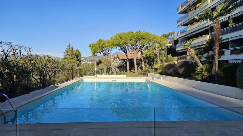 Appartement - 84 m² - 3 pièces