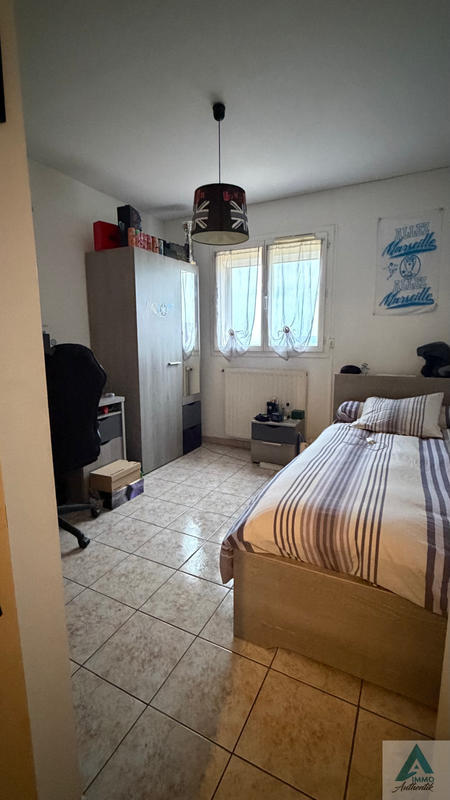 Maison - 77 m² - 4 pièces