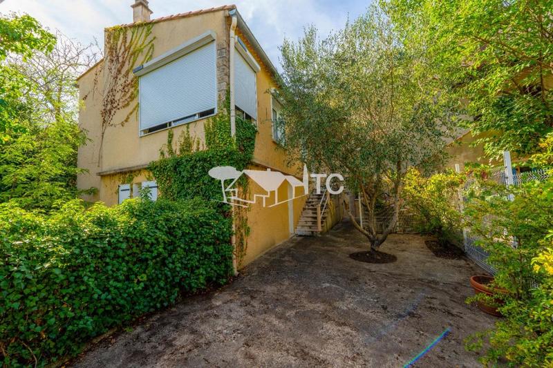 Maison ancienne - 208 m² - 5 pièces