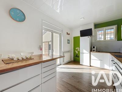 Maison - 106 m² - 5 pièces