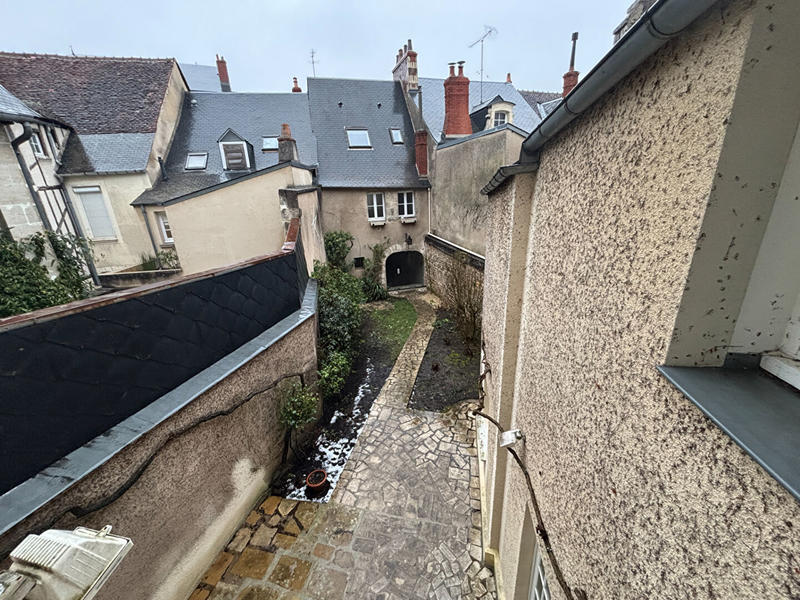 Maison - 255 m² - 9 pièces