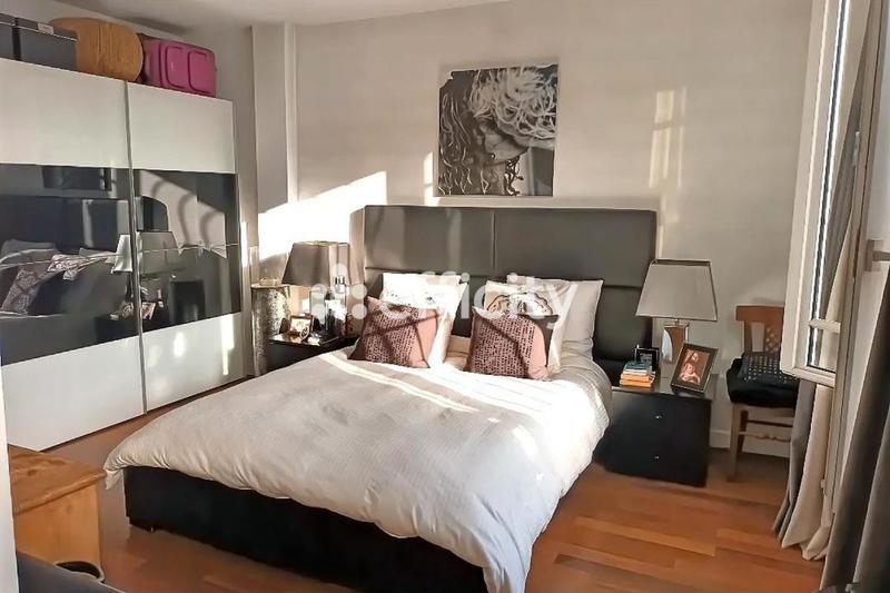 Maison - 326 m² - 6 pièces