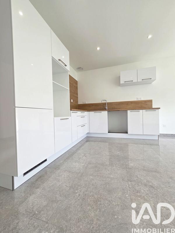 Maison - 75 m² - 3 pièces