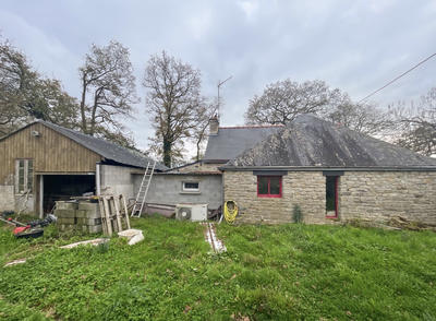 Maison - 95 m² - 5 pièces