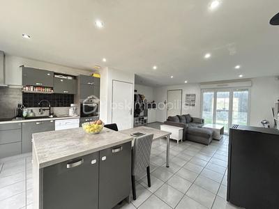 Maison - 88 m² - 4 pièces