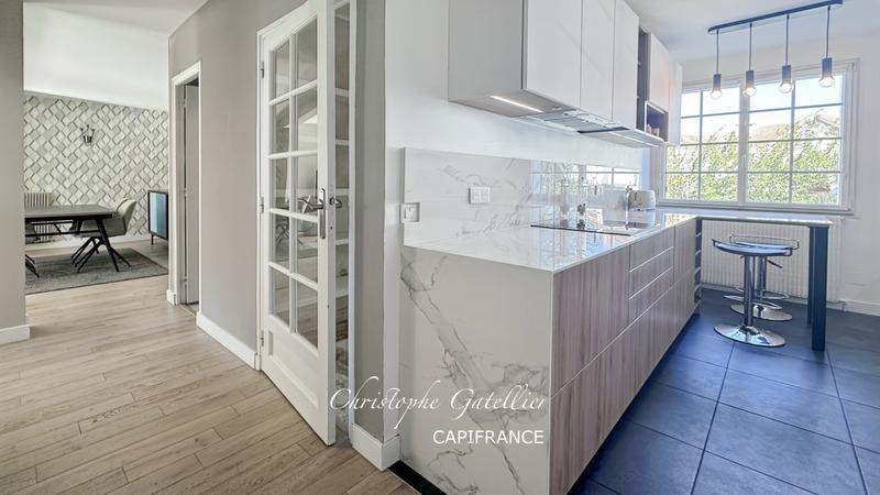 Duplex - 100 m² - 5 pièces