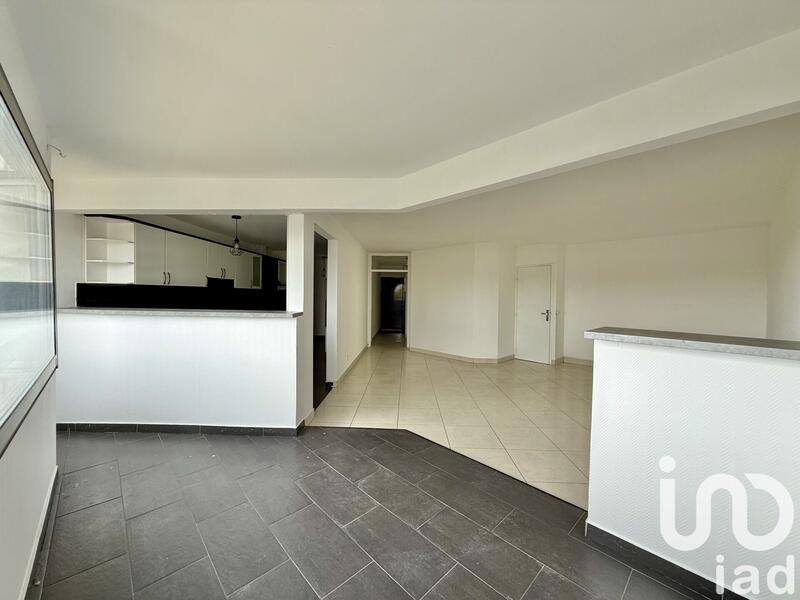 Appartement - 96 m² - 4 pièces