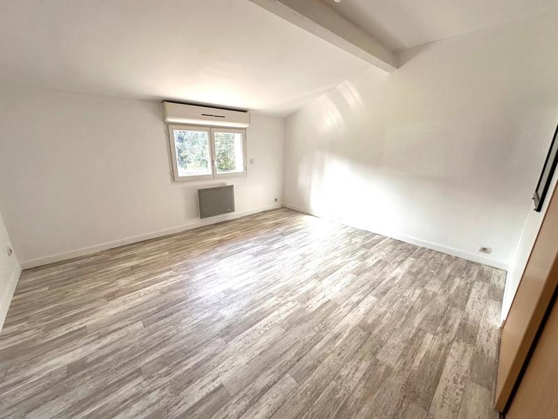 Maison - 163 m² - 7 pièces