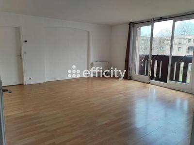 Appartement - 89 m² - 5 pièces