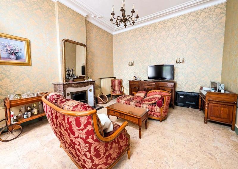 Maison bourgeoise - 198 m² - 8 pièces