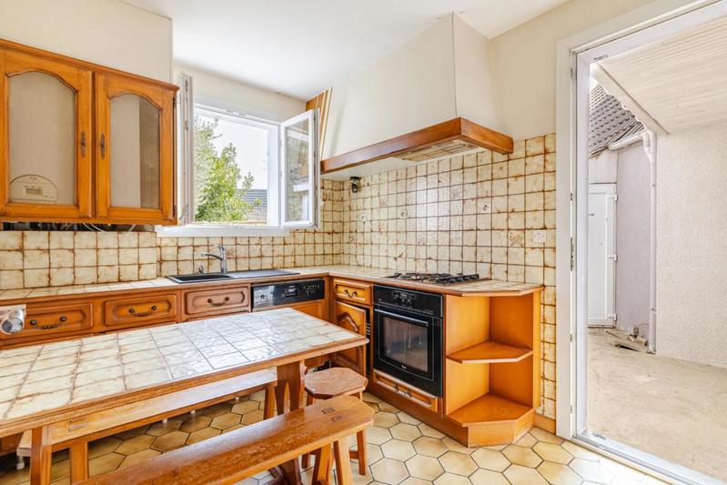 Maison - 114 m² - 6 pièces