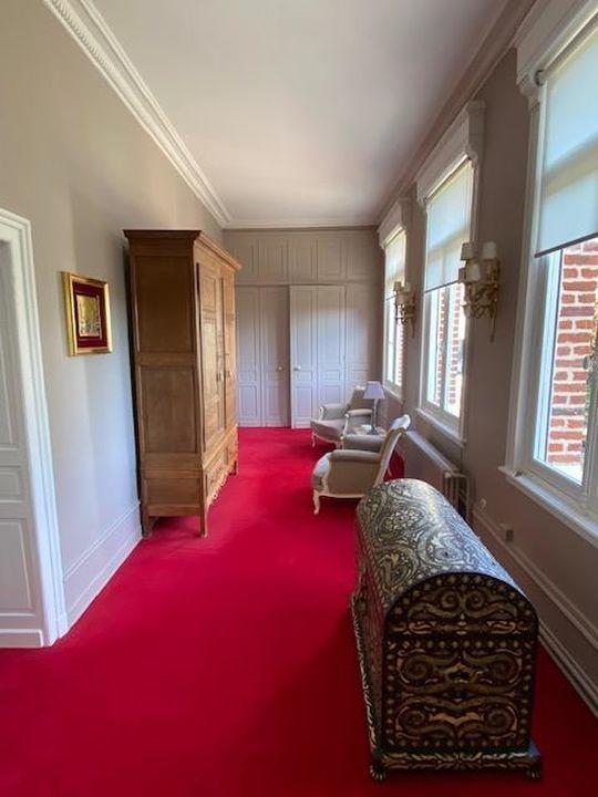 Propriété - 480 m² - 13 pièces