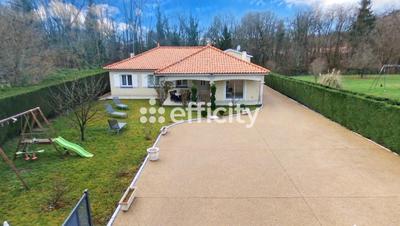 Pavillon - 128 m² - 5 pièces