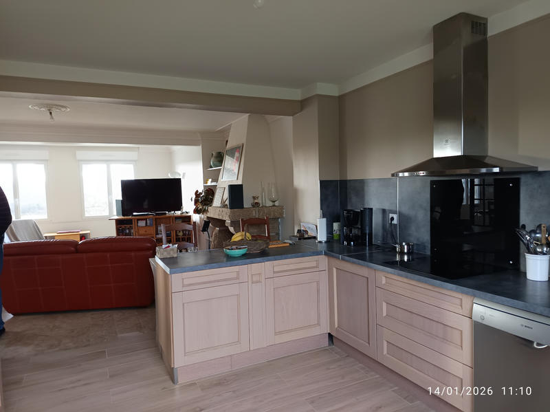 Maison - 260 m² - 9 pièces