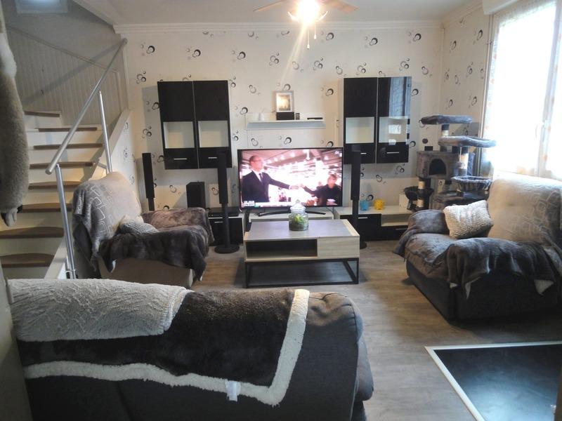 Maison - 128 m² - 7 pièces