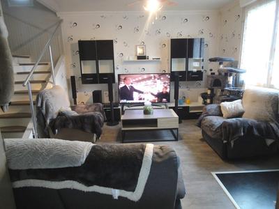 Maison - 128 m² - 7 pièces