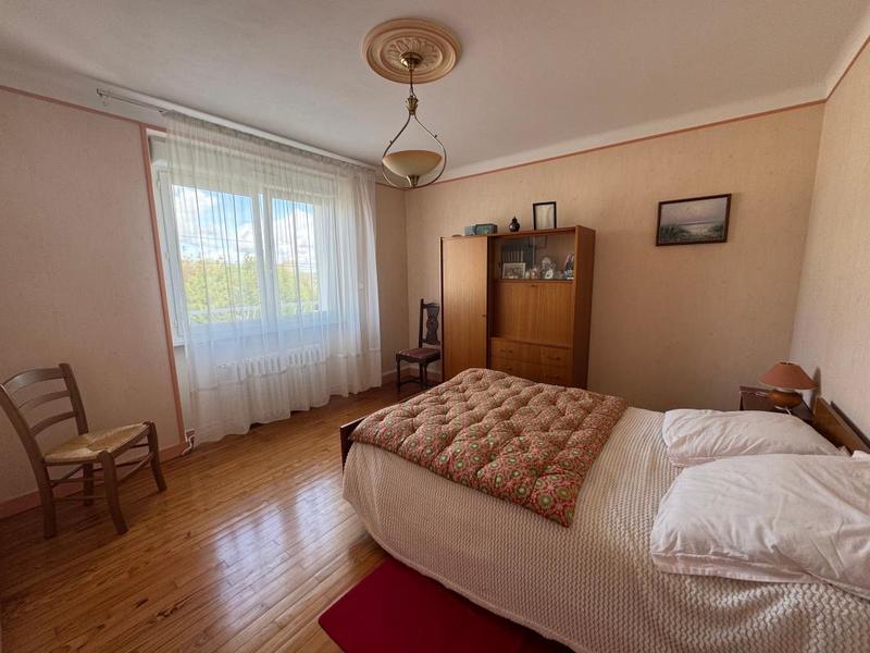 Maison - 110 m² - 6 pièces