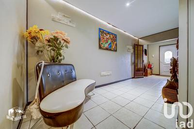 Appartement - 151 m² - 5 pièces