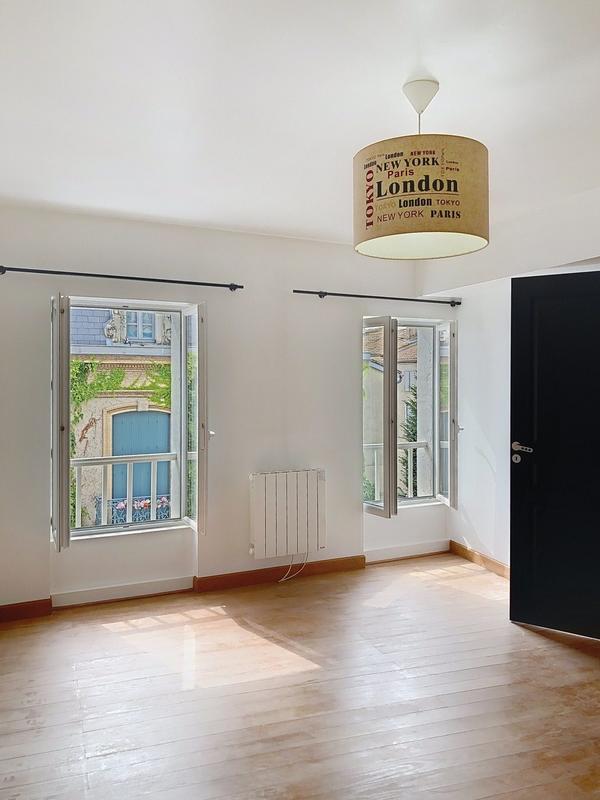 Maison ancienne - 195 m² - 7 pièces