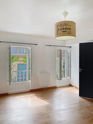 Maison ancienne - 195 m² - 7 pièces