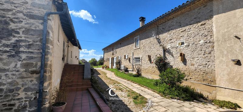 Maison - 510 m² - 10 pièces