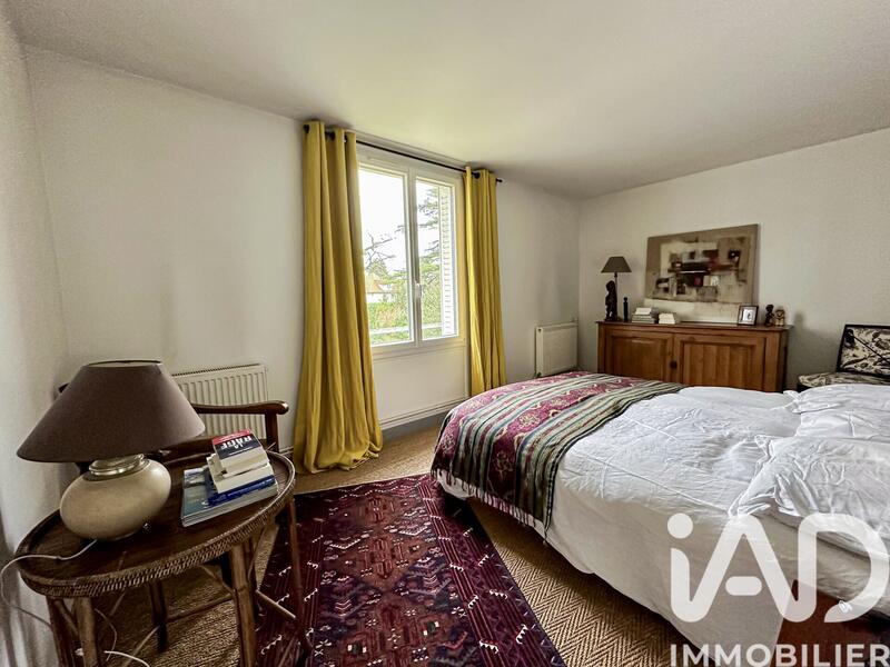 Maison - 173 m² - 8 pièces