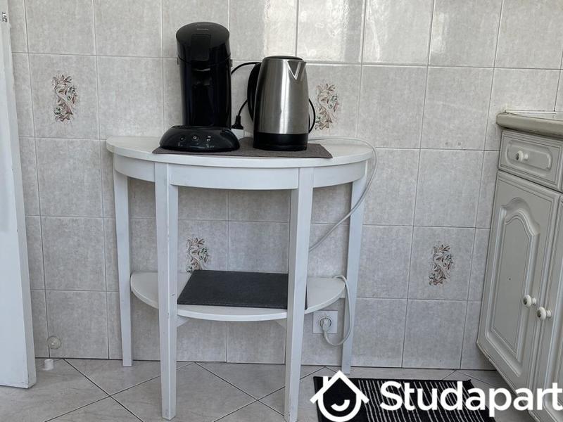 Chambre - 10 m² - 1 pièce