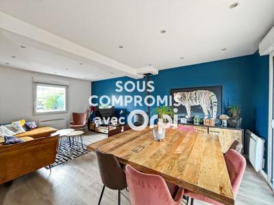 Maison - 83 m² - 4 pièces