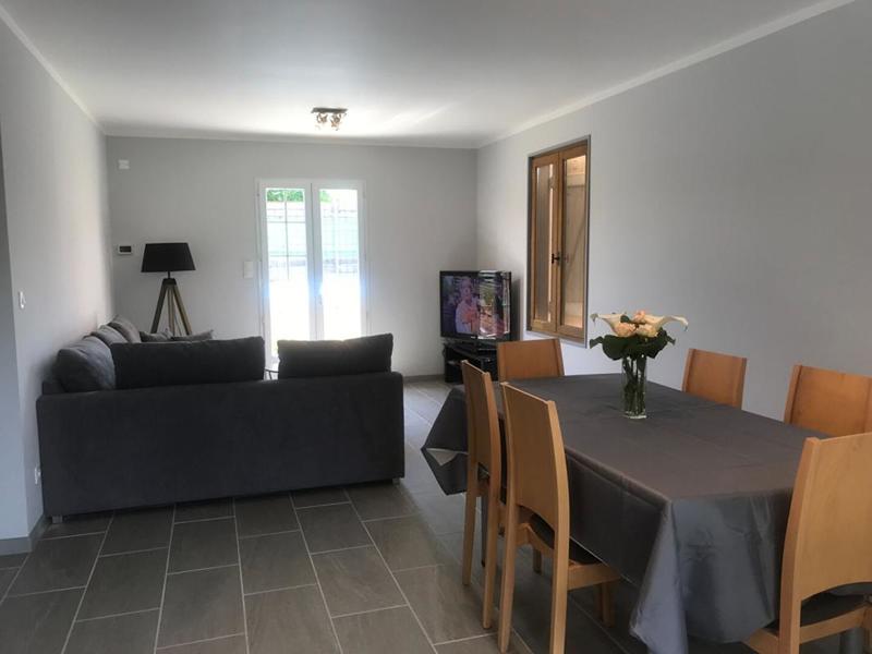 Maison - 606 m² - 29 pièces